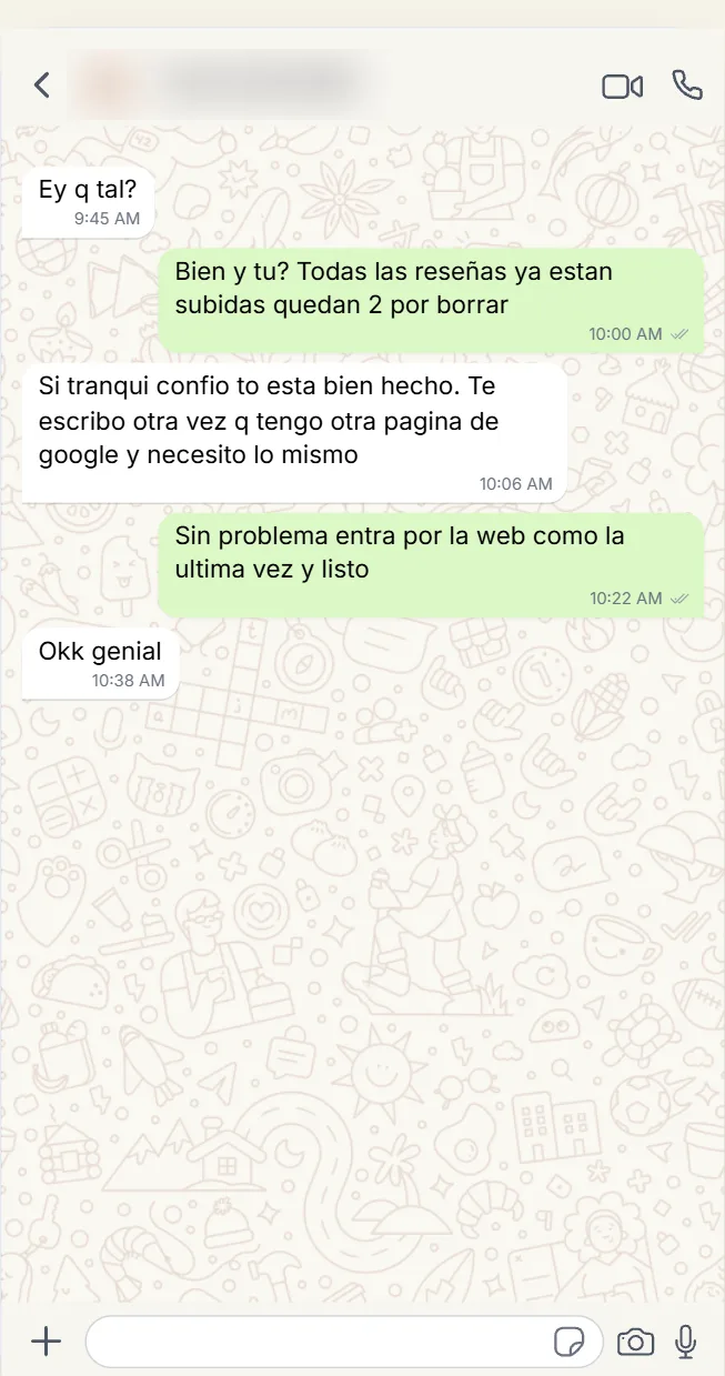 Captura de pantalla de una reseña de cliente satisfecho en Google
